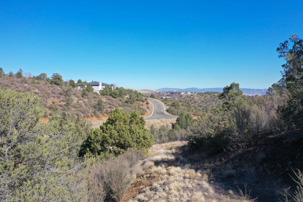 Photo of 732 West Lee Boulevard